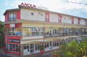 Anouk Hotel
